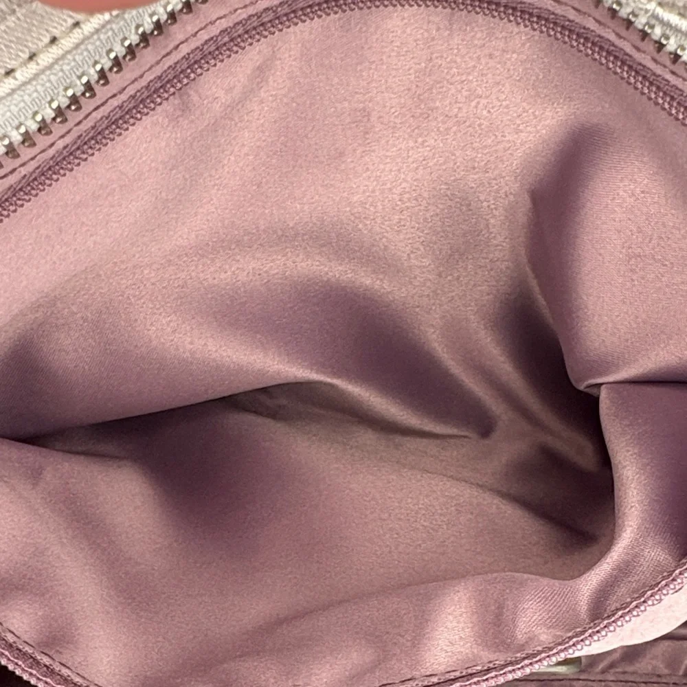 Coach Signature Tote Shoulder Bag in Silver and Cream - Picture 9 of 9